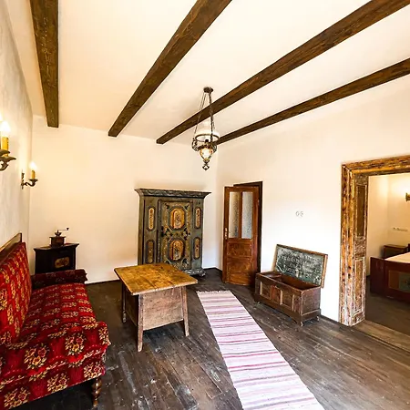 Castle View - Traditional Kwatera prywatna